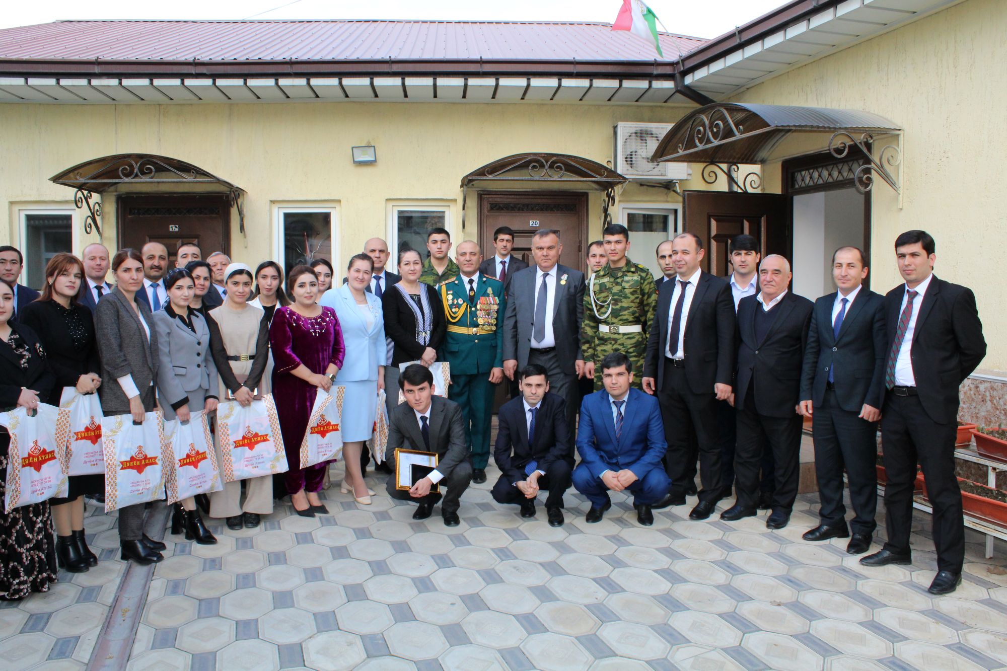 ҲИФЗИ СУЛҲУ СУБОТ ВА ТАҲКИМИ ДАВЛАТДОРӢ